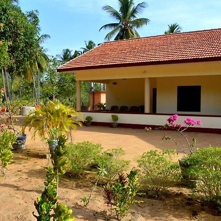 Passikudah Yaswi Guest House מראה חיצוני תמונה