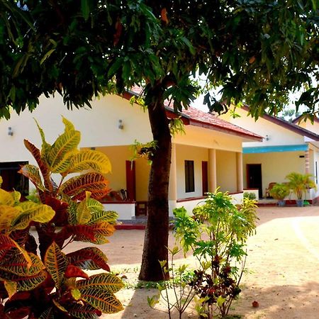 Passikudah Yaswi Guest House מראה חיצוני תמונה