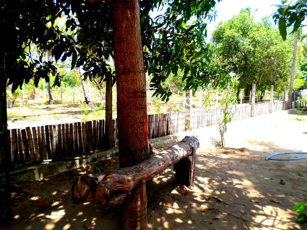 Passikudah Yaswi Guest House מראה חיצוני תמונה
