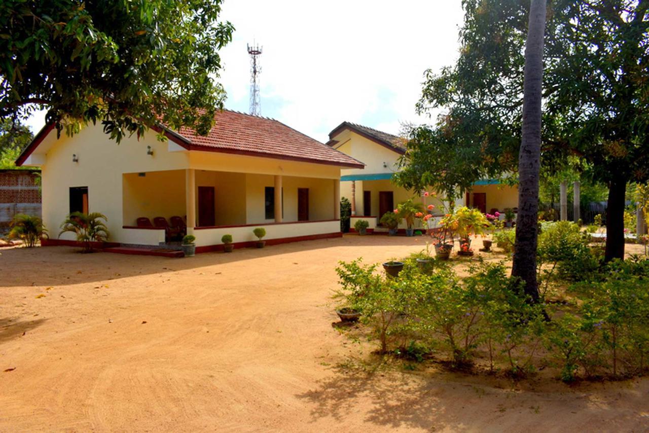 Passikudah Yaswi Guest House מראה חיצוני תמונה