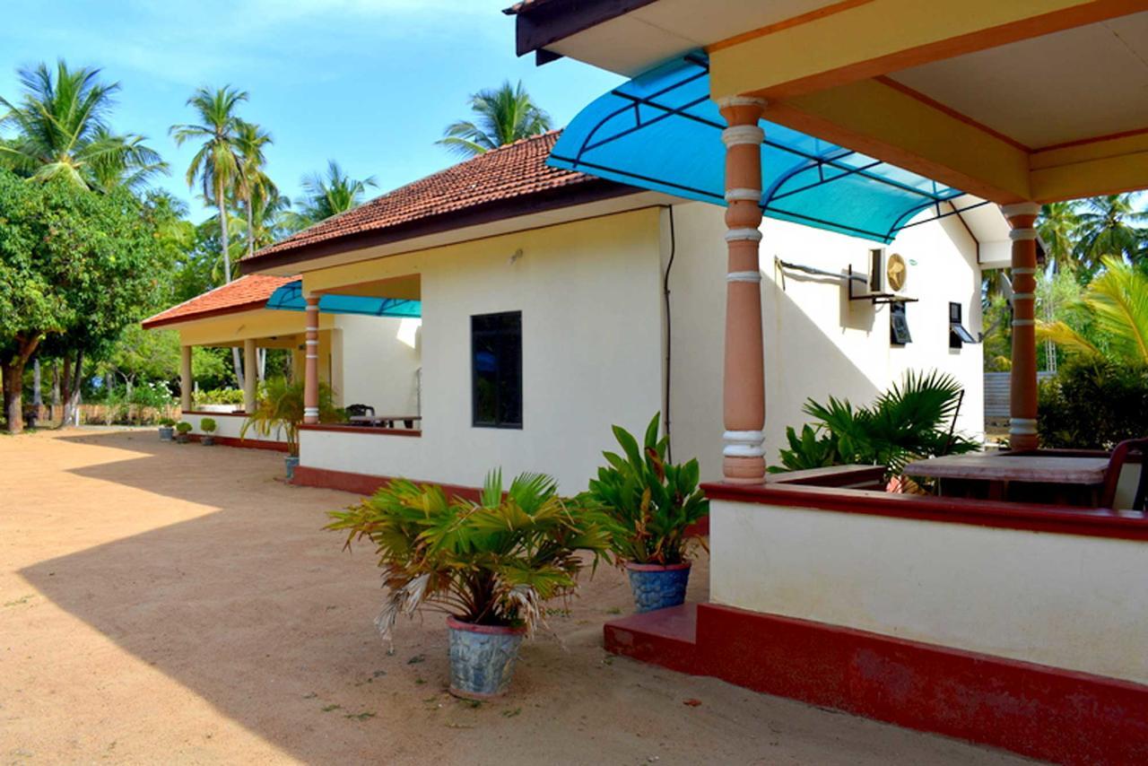 Passikudah Yaswi Guest House מראה חיצוני תמונה